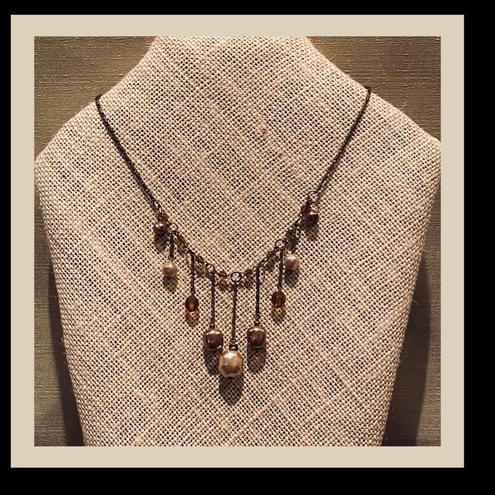 Choker with Freshwater Style Pearl accents